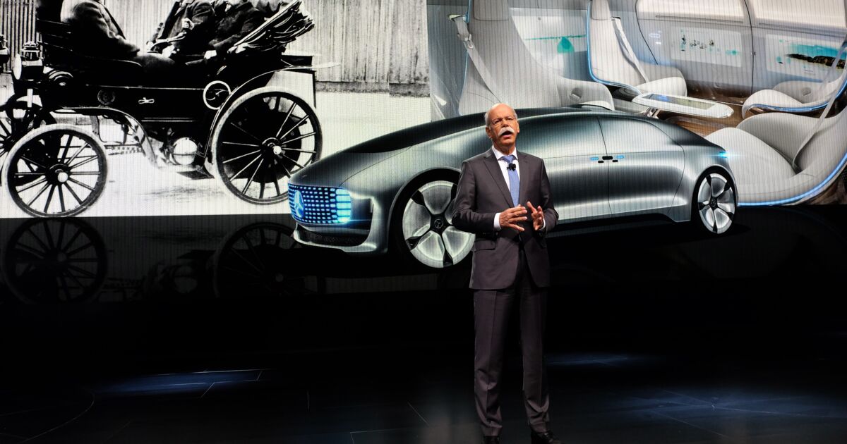 BMW invente la voiture à conduite « quasiment » autonome