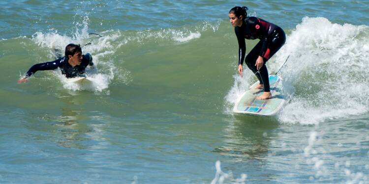 Etre Surfeuse à Rabat Petites Vagues Et Grands Préjugés