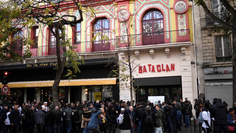 Le Bataclan Une Salle De Concerts Ou Un Lieu De Memoire Capital Fr