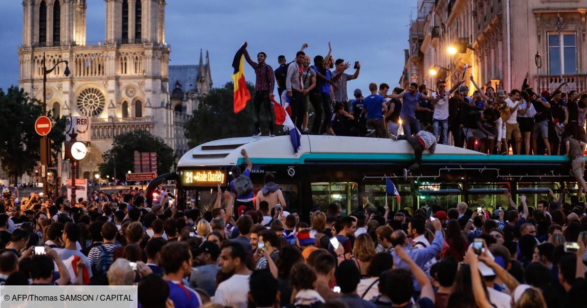 Mondial: 20 ans après 98, une foule en liesse retrouve les Champs-Elysées  après la qualification en finale - Capital.fr