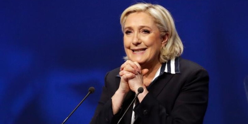 Frexit Marine Le Pen Compte Sortir La France De L Euro En Moins D Un An Et Demi Capital Fr