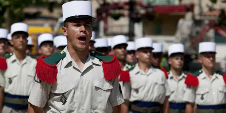 La Légion étrangère : Les coulisses d'une école d'élite . La-legion-etrangere-les-coulisses-d-une-ecole-d-elite-1084598