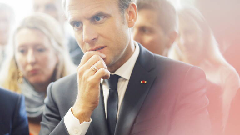 Malgre Le Jour De Carence Le Cout Des Fonctionnaires Va