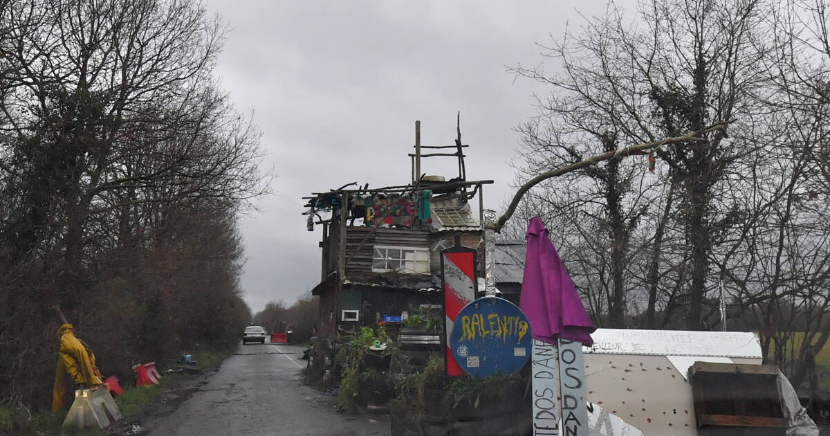 NotreDamedesLandes une éventuelle évacuation de la Zad reportée au