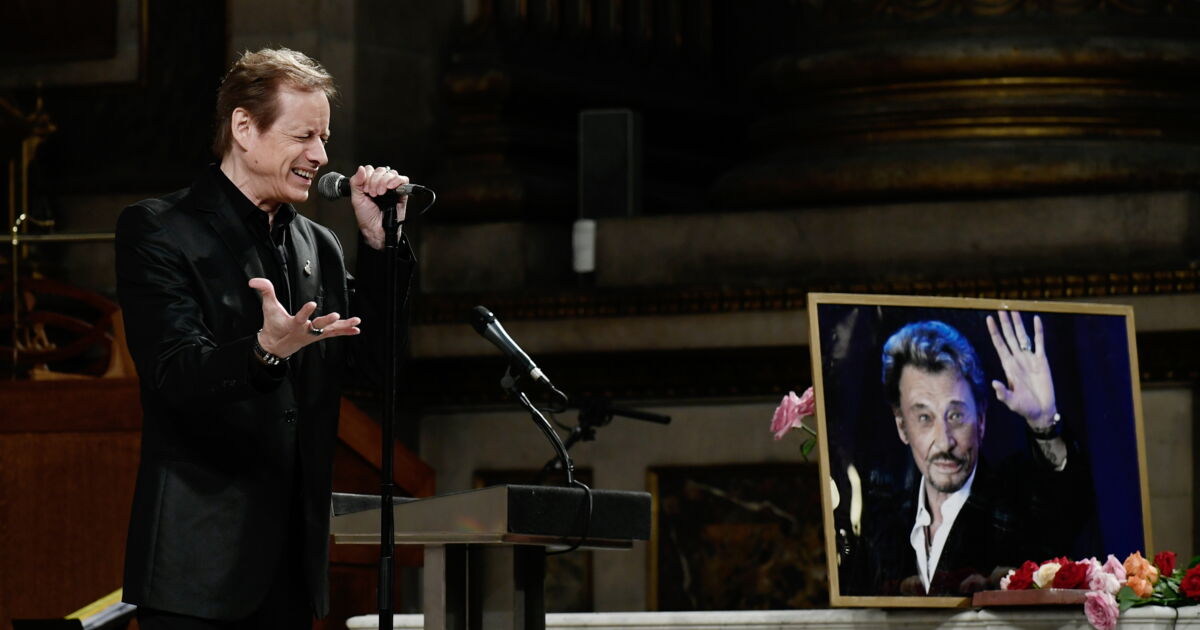 que-je-t-aime-l-hommage-des-fans-pour-les-75-ans-de-johnny