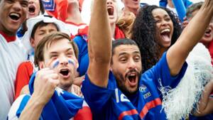 Economie : mais au fait ça rapporte quoi la Coupe du monde ?