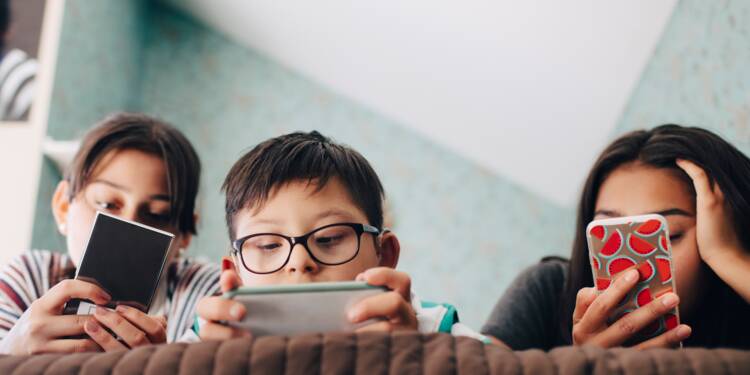 Bouygues Telecom lance une offre mobile pour les enfants — Bouygues Telecom lance une offre mobile pour les enfants —