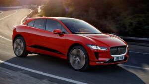 Avec sa XE SV Project 8, Jaguar tient la berline la plus rapide du monde