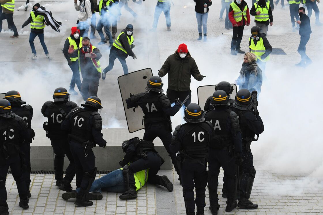 Une Mobilisation Persistante Et En Recul Des Gilets Jaunes