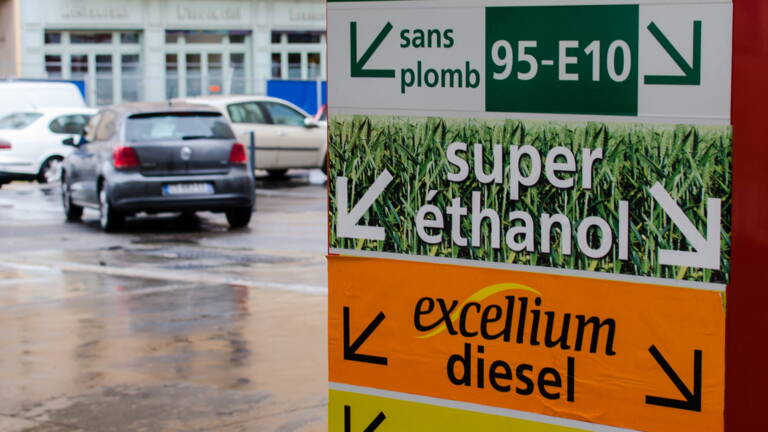 Bioethanol E85 Plebiscite Par Les Automobilistes Boude Par Les Constructeurs Capital Fr
