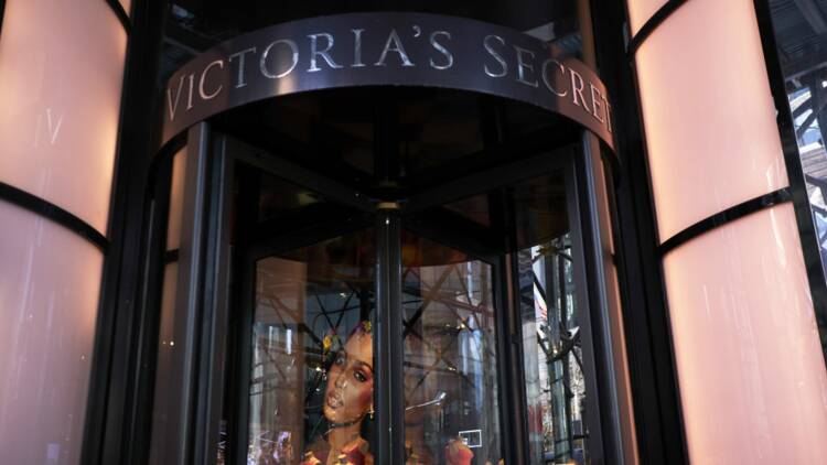 L’ouverture du premier Victoria’s Secret en France provoque la ruée