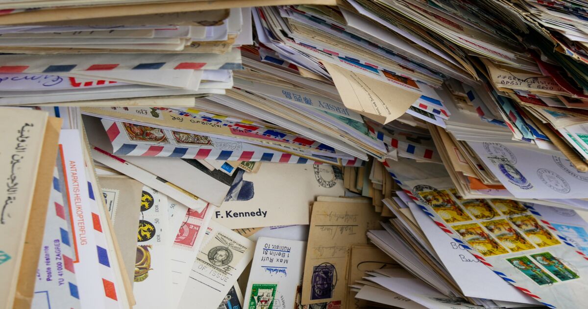 La Poste fait face à l'effondrement de son activité courrier