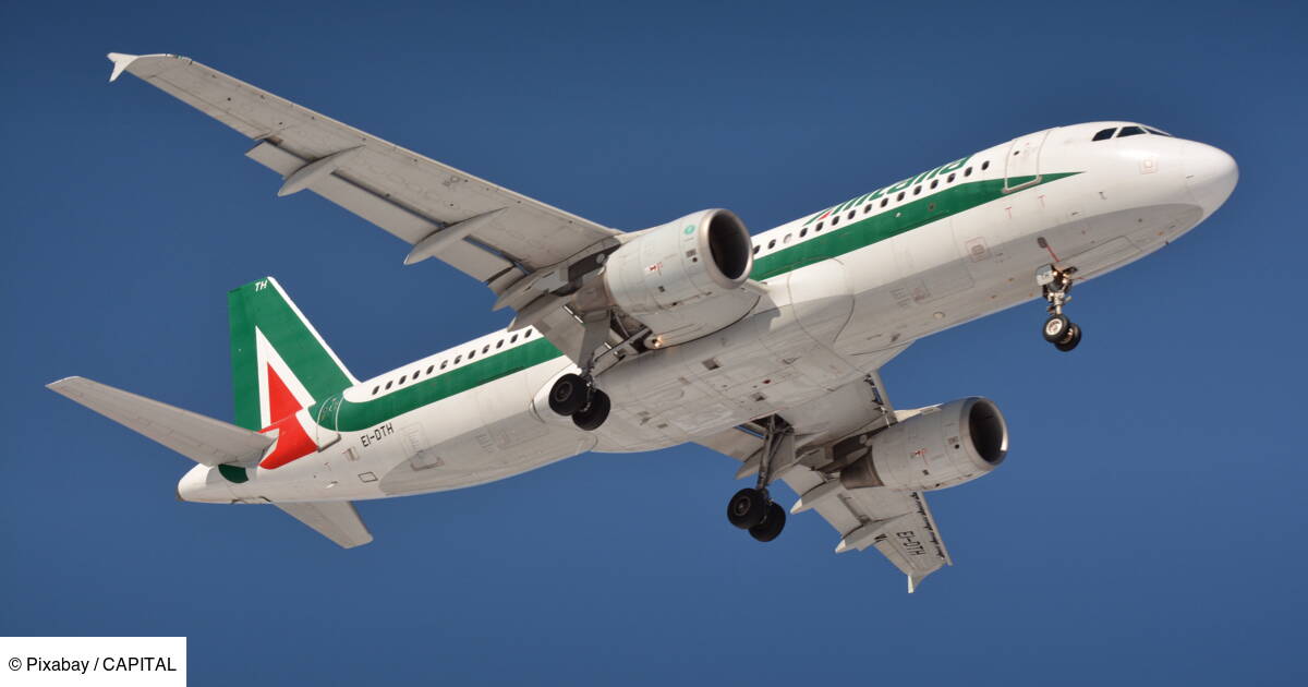 Au Bord De La Faillite La Compagnie Aerienne Alitalia Sera Nationalisee Capital Fr