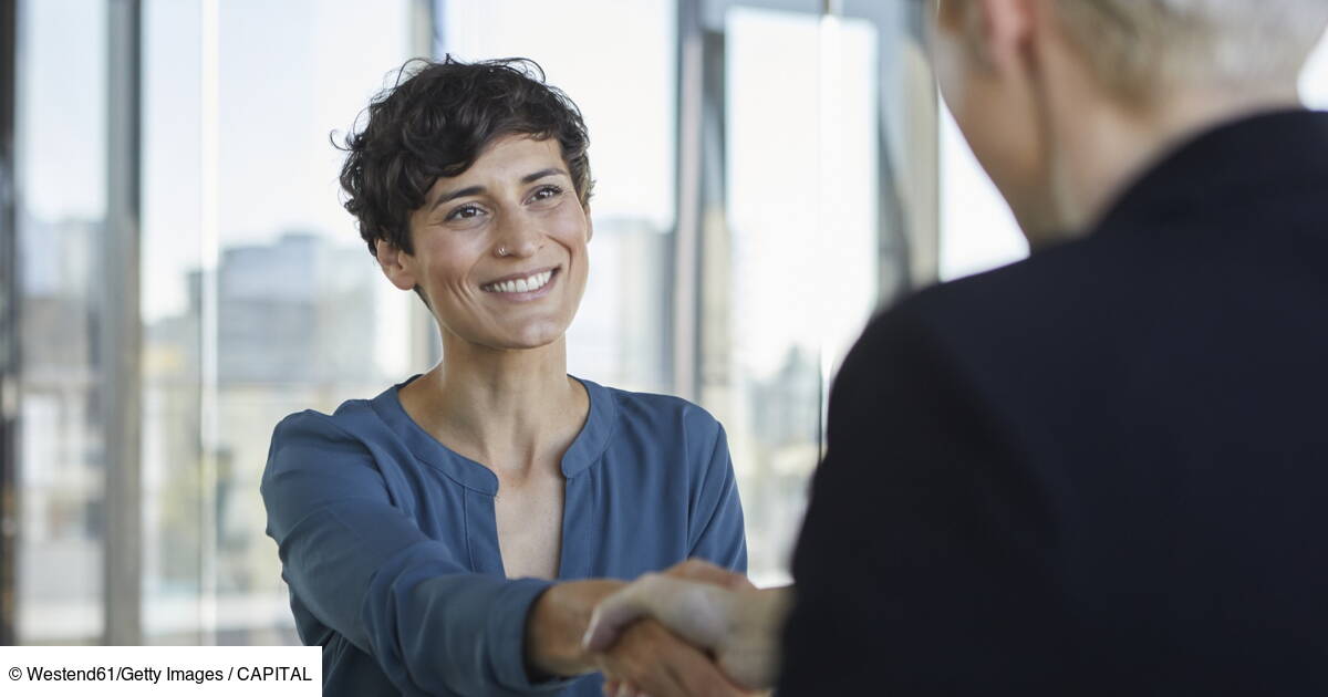 En Chomage Partiel Ou Mis A Disposition Voici Comment Vous Pouvez Travailler Pour Une Autre Entreprise Capital Fr