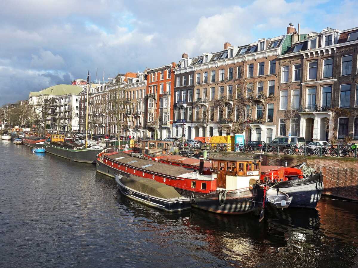 Amsterdam ne veut plus des touristes habillés en pénis