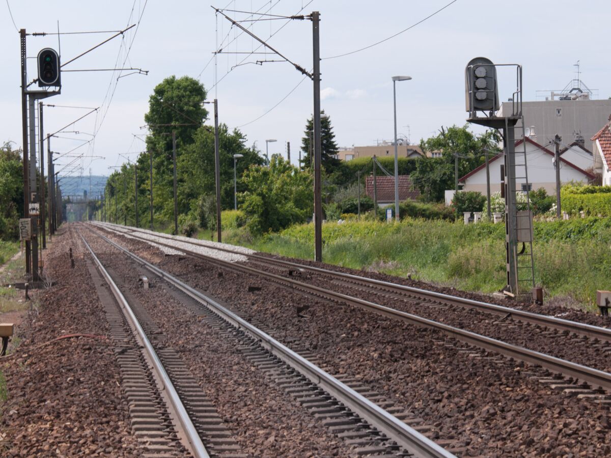 De grosses perturbations sur la ligne TGV Paris-Marseille après un acte de vandalisme