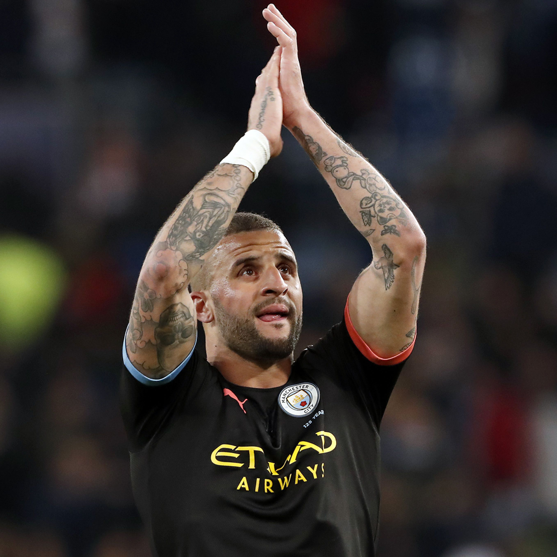 Trotz Ausgangssperre: Kyle Walker vergnügt sich mit leichten Mädchen