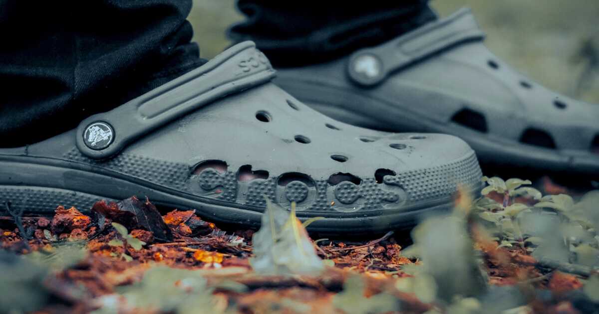 Chaussure 2025 style crocs