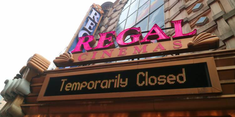 Les cinémas rouvrent à New York après un an de fermeture