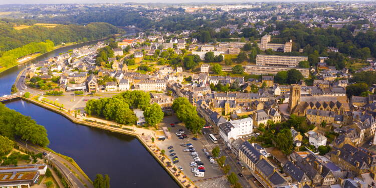 Covid-19 : un nouveau variant découvert en Bretagne ...