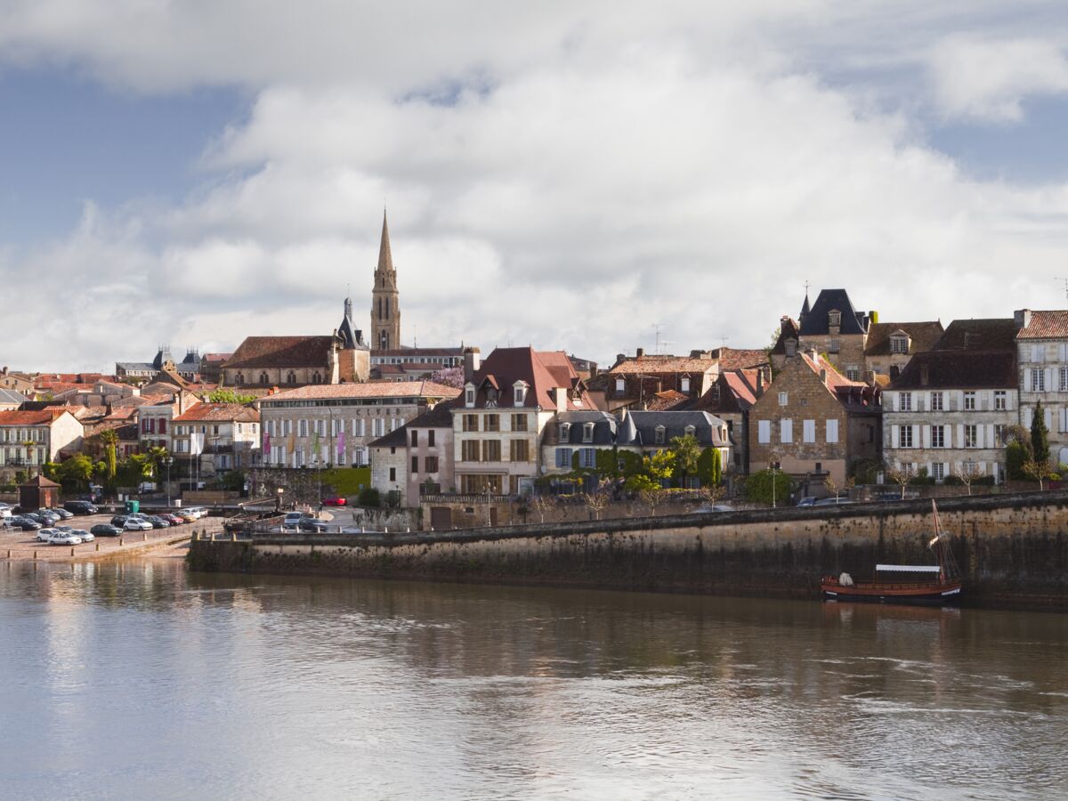 Un vaste réseau d'escroquerie international démantelé en Dordogne