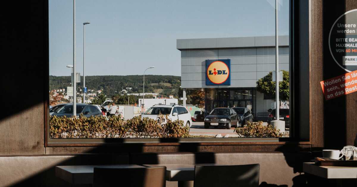 Les baskets Lidl se revendent d j une fortune sur Internet