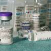 Vaccin Covid-19 : victime d’effets secondaires, il attaque Pfizer en justice