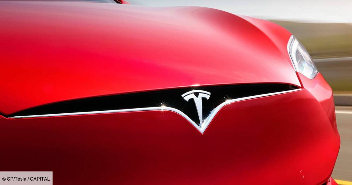 Tesla : sa voiture prend feu, il doit casser la fenêtre pour sortir