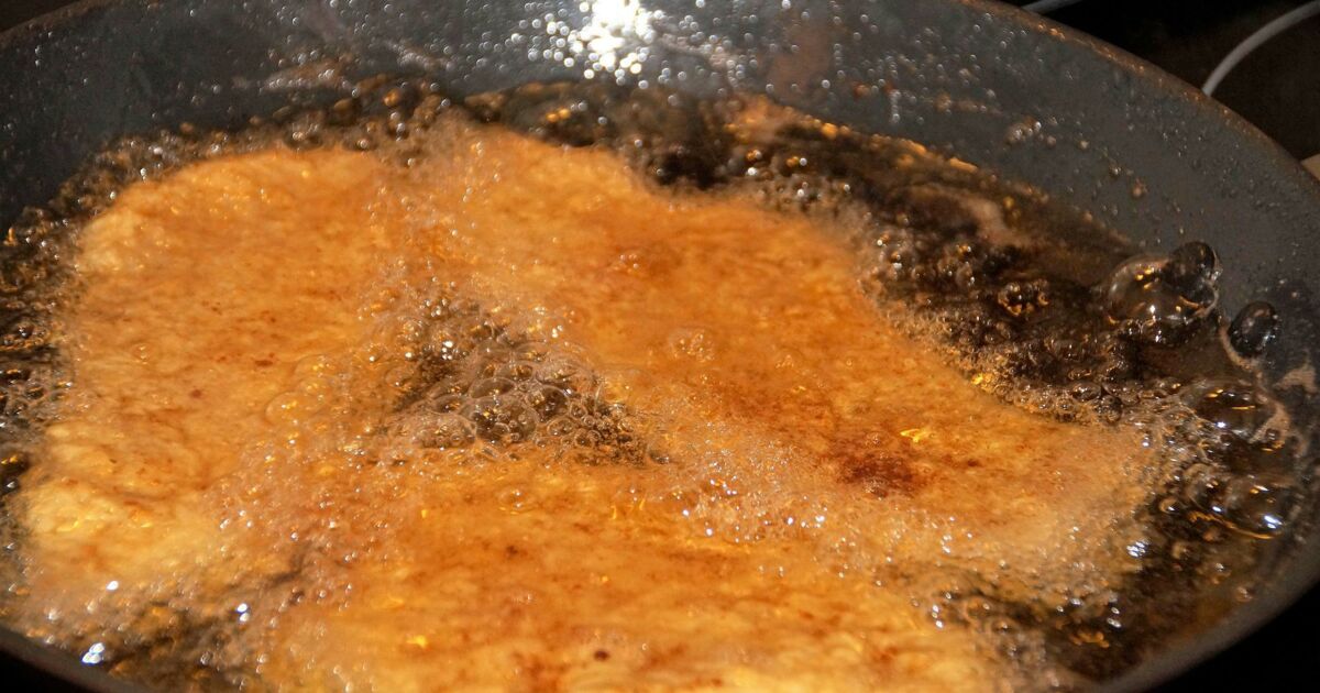 Les erreurs que l'on fait tous avec l'huile de friture : Femme Actuelle Le  MAG