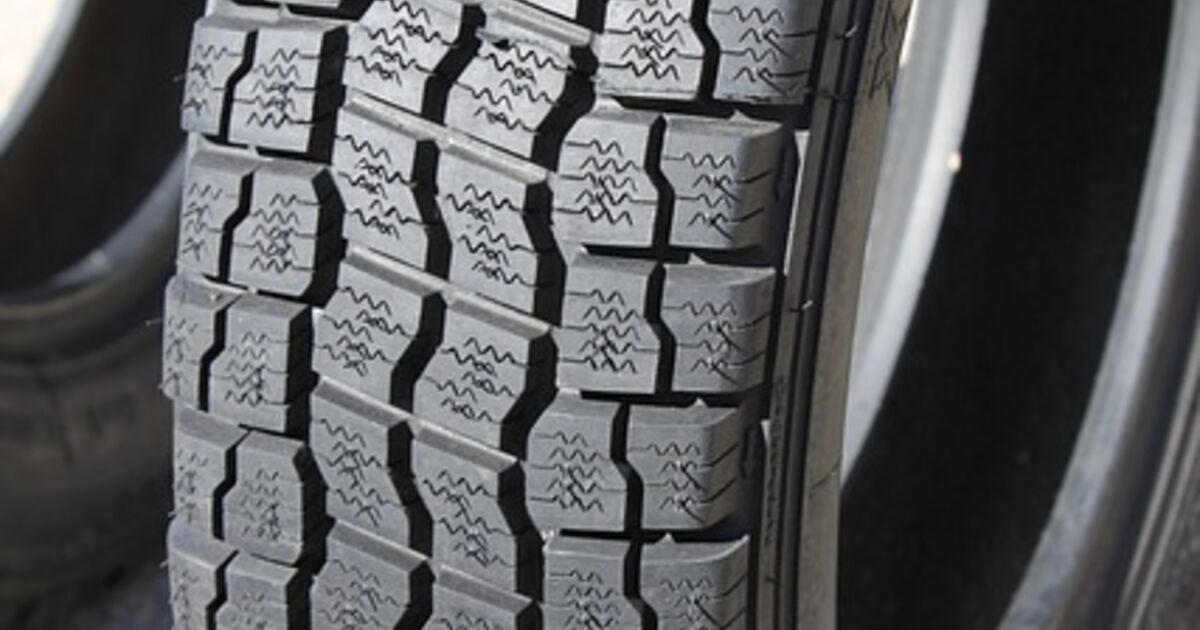 Michelin dévoile un pneu de voiture composé à 45% de matériaux biosourcés  ou recyclés