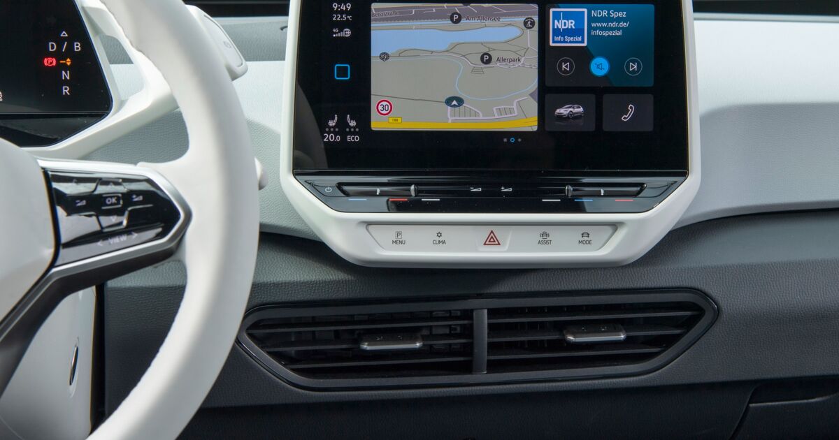 Vaud: puni pour avoir mis un traceur GPS dans la voiture de sa femme - 20  minutes