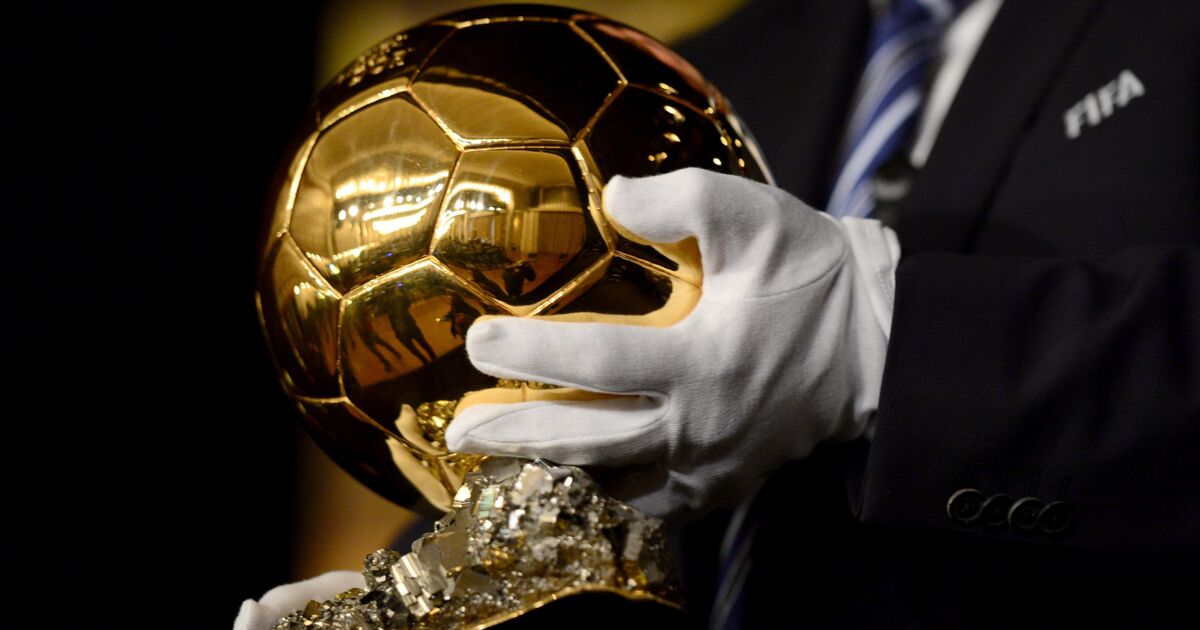 Prix, dimensions, exemplaires : les secrets du trophée du Ballon d'Or