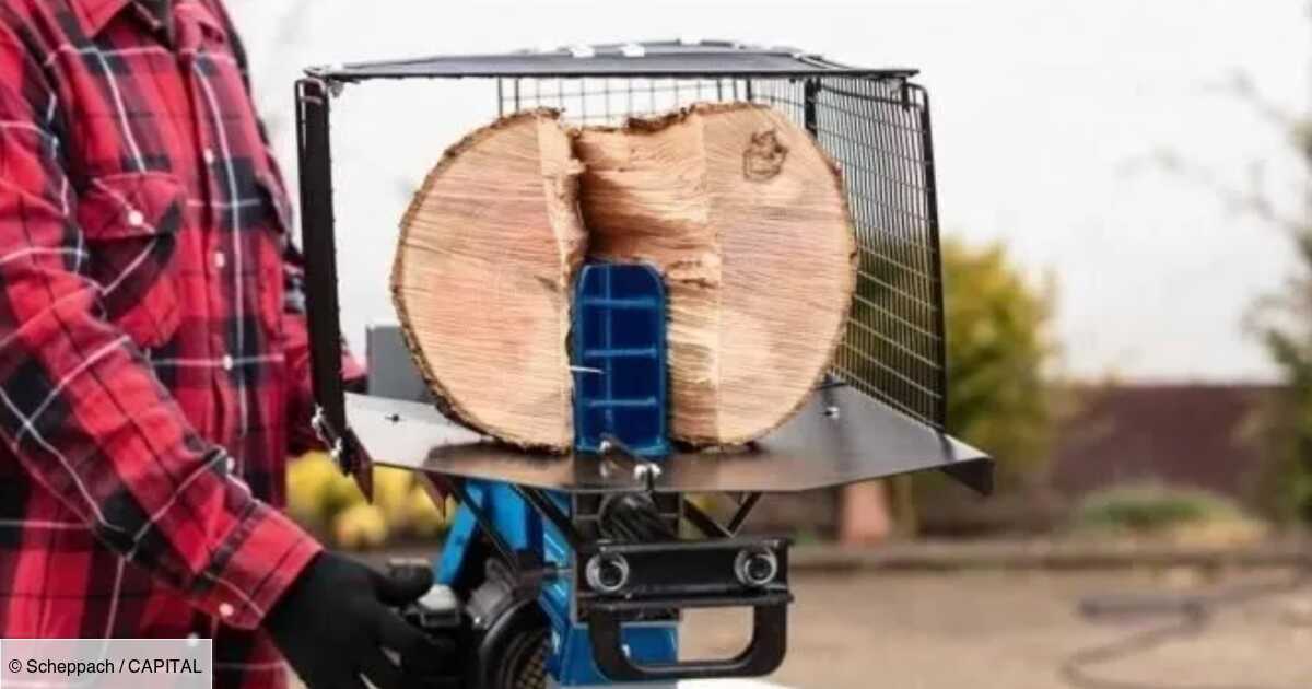 Ce fendeur de bûches en grosse promotion vous permettra de couper  facilement votre bois de chauffage 