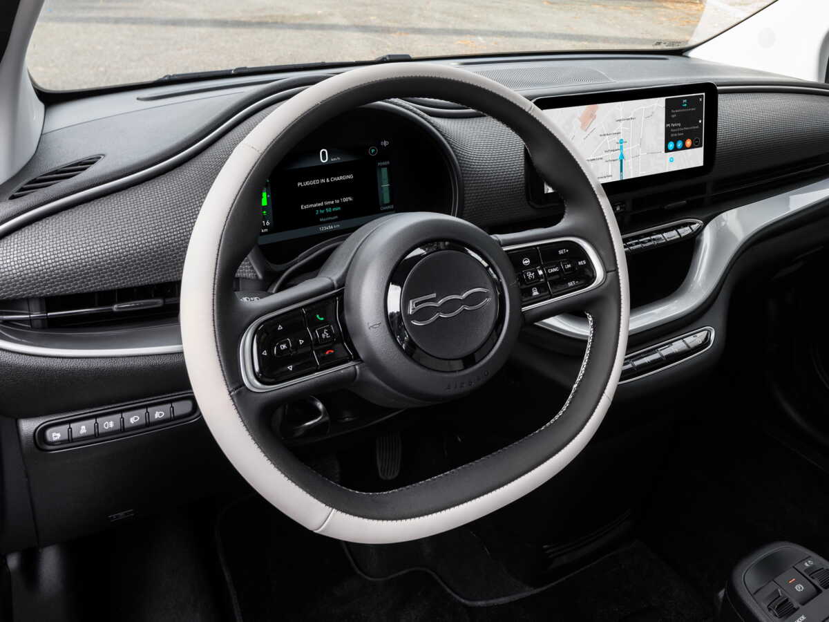 Auto : les vitesses des voitures bientôt bridées ?