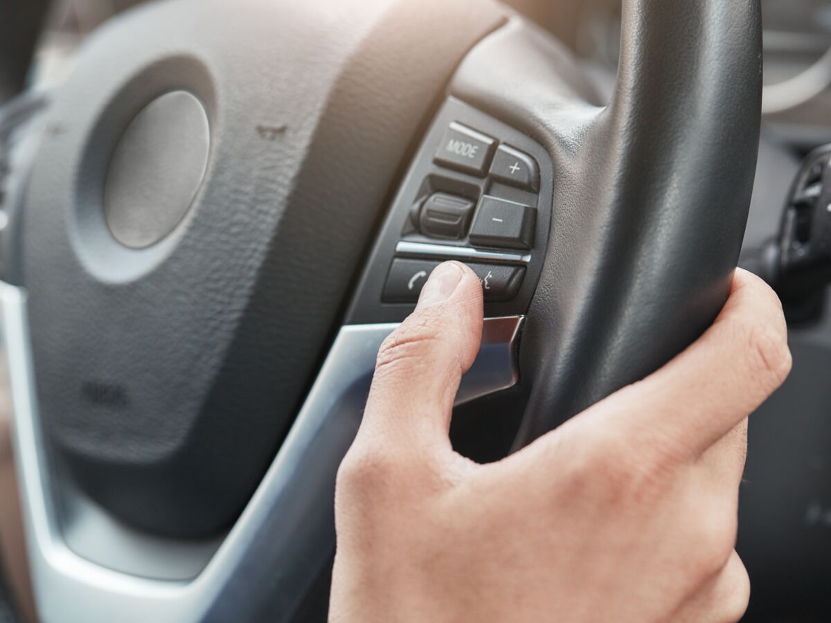 Cette mauvaise pratique au volant pourrait vous coûter votre permis