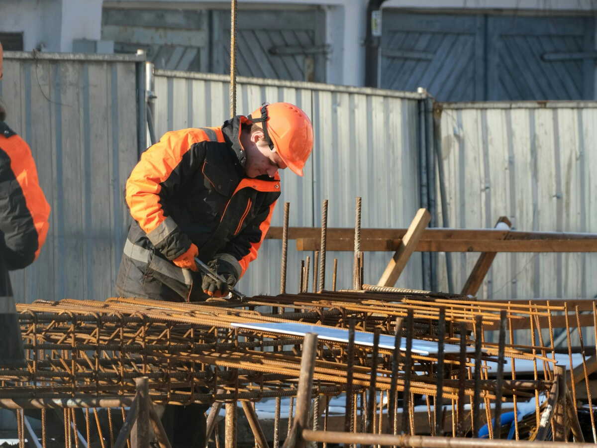 Plus de 1,5 milliard d&rsquo;euros : le travail au noir bat un record