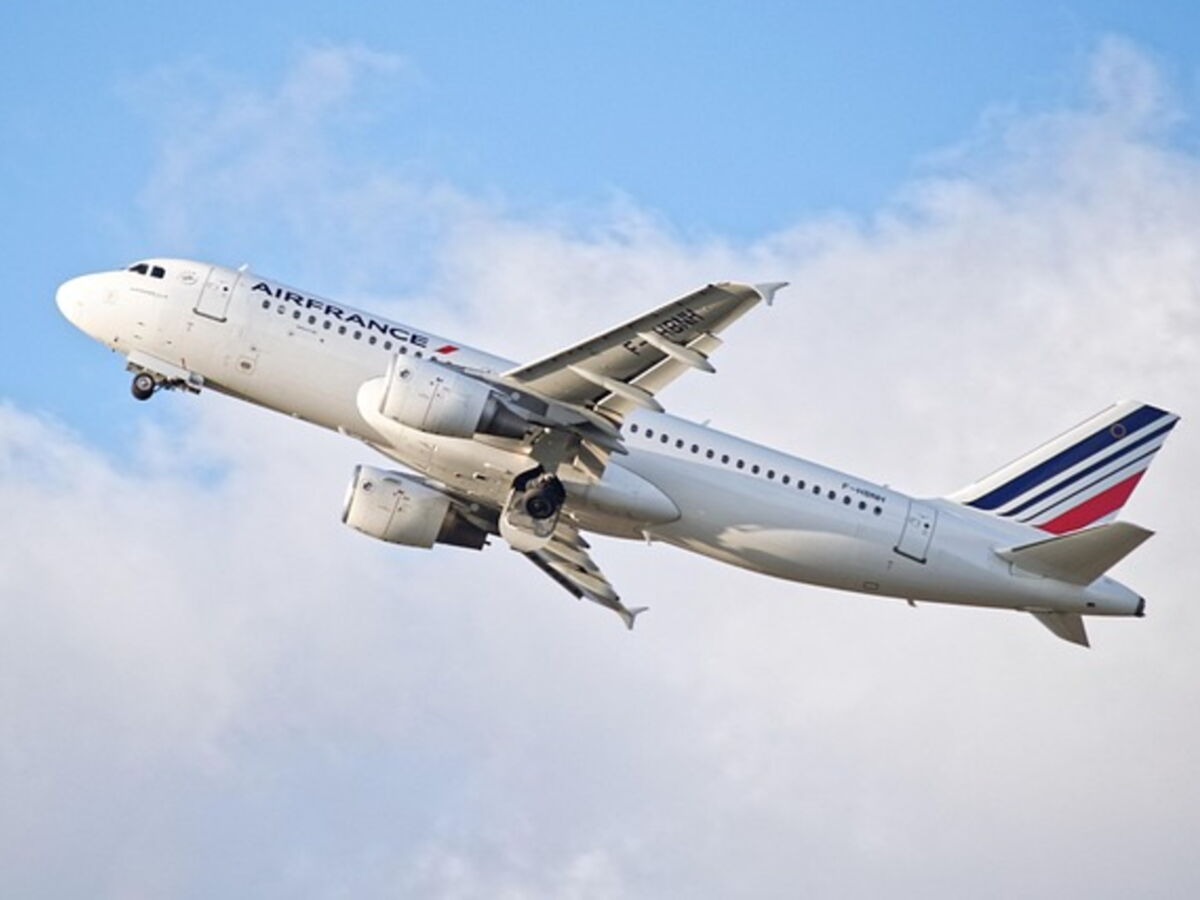 Air France prolonge la suspension de ses vols de/vers Tel Aviv, Beyrouth, Dubaï et Riyad jusqu'au 3 mai