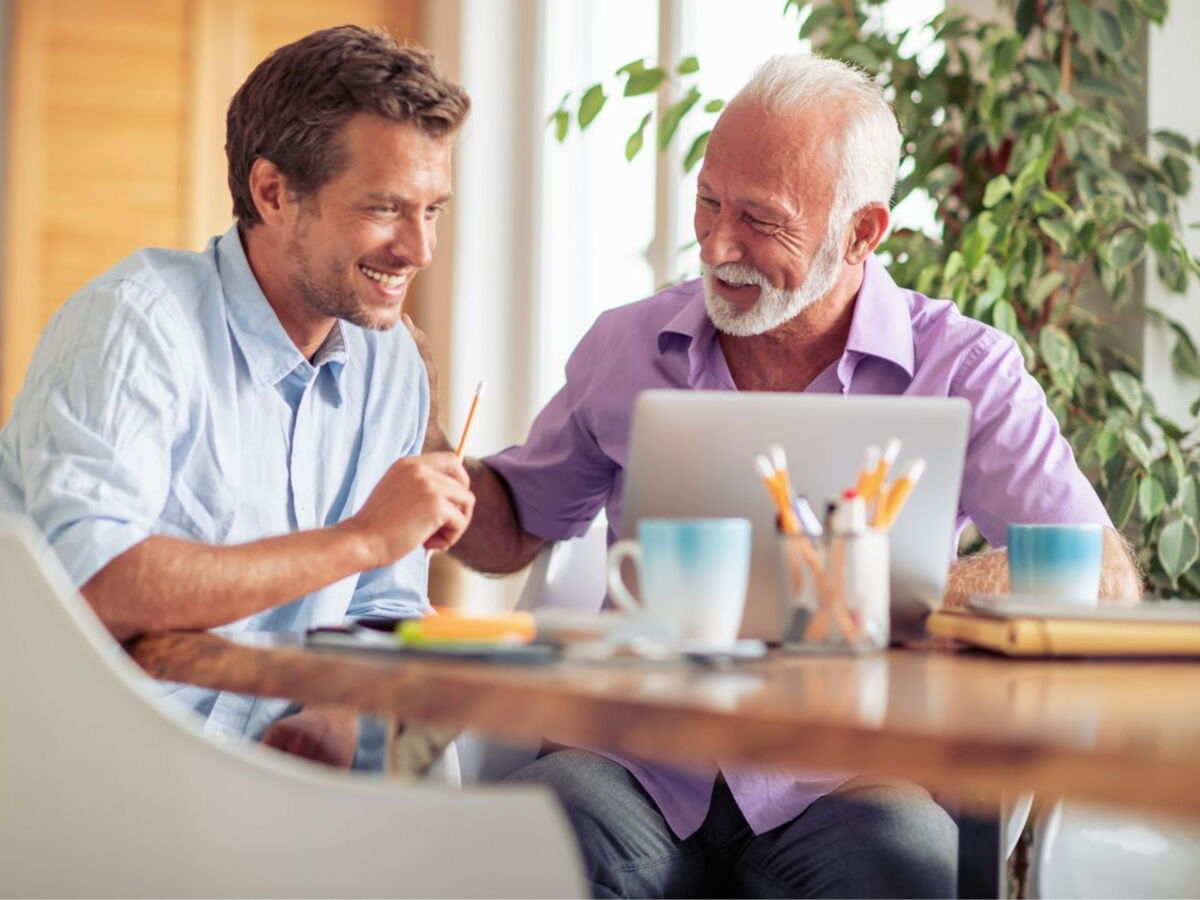 Aide à domicile : faites-vous partie des seniors qui devront régulariser quatre mois de cotisation ?