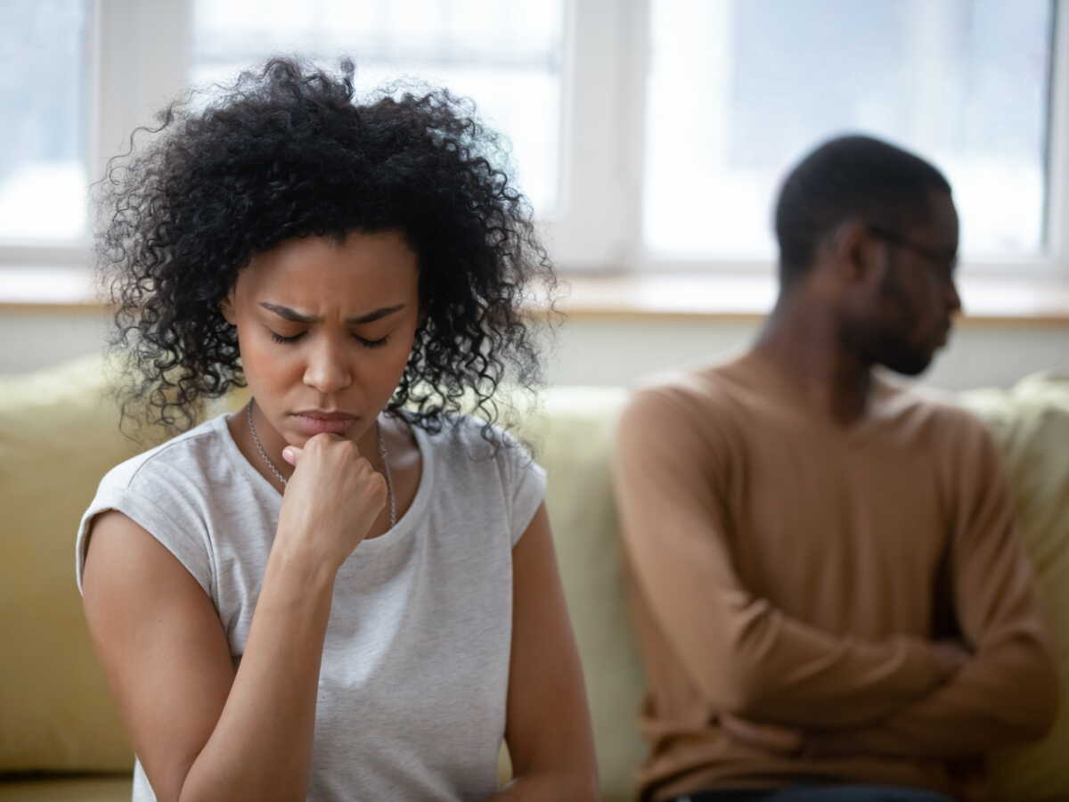 En couple, votre partenaire refuse de parler d’argent, comment ouvrir le dialogue ?