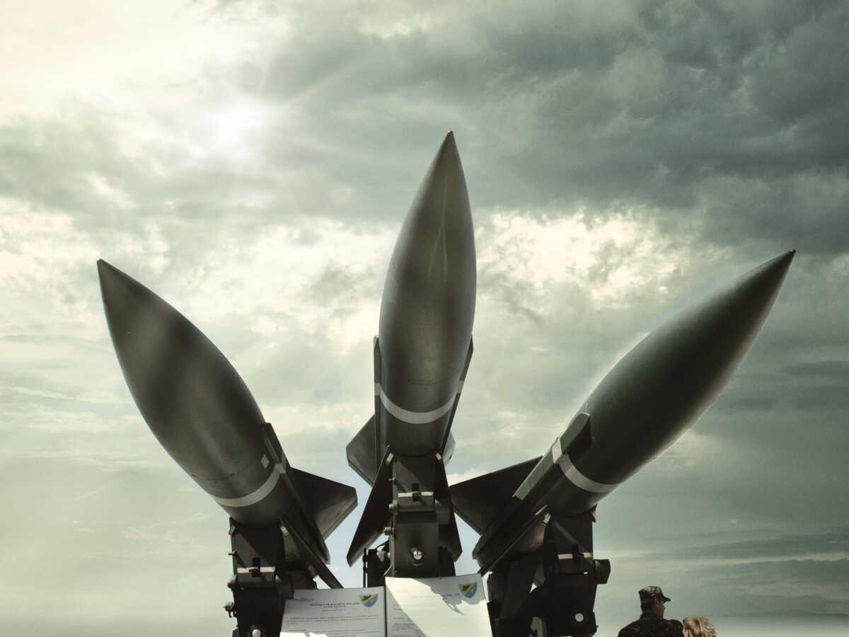 Armes nucléaires : les dépenses mondiales atteignent un record de 119 milliards de dollars, la France au 5e rang