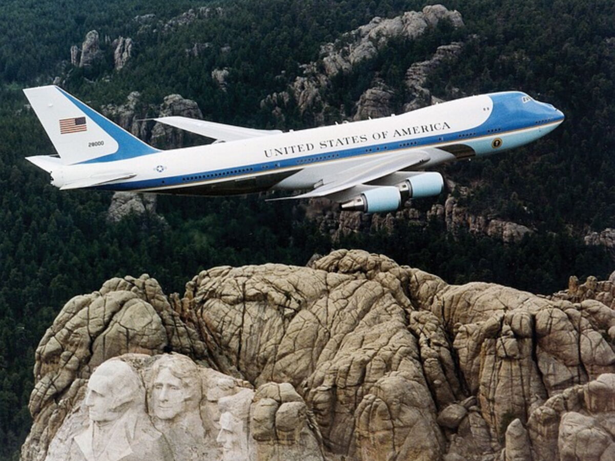 Un Air Force One, l'avion présidentiel américain, tire sa révérence, quel est l’avion qui va le remplacer ?