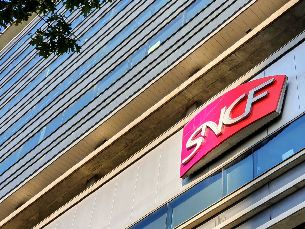 Arnaque : la SNCF met en garde les voyageurs contre les messages frauduleux qui circulent cet été, comment les éviter ?