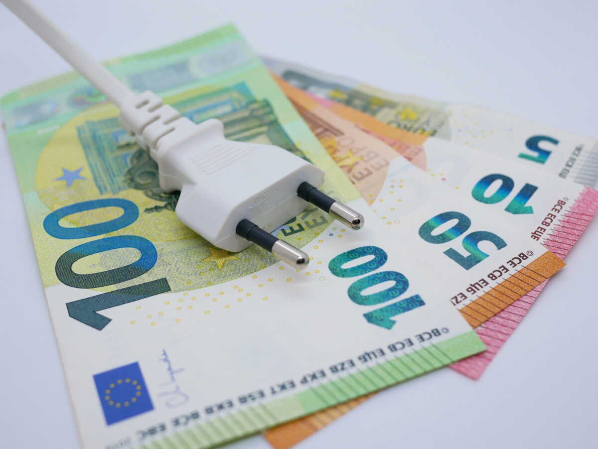 EDF : jusqu'à 90% de réduction pour ses employés, quel est ce tarif spécial dans le viseur de l'État