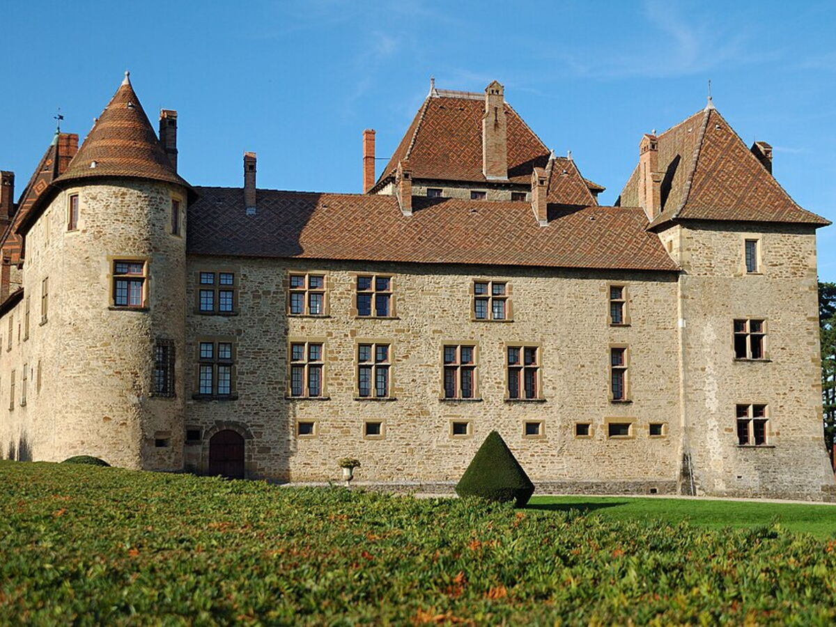 Château du 13e siècle cherche nouveau propriétaire : il est mis en vente pour près de 4 millions d’euros