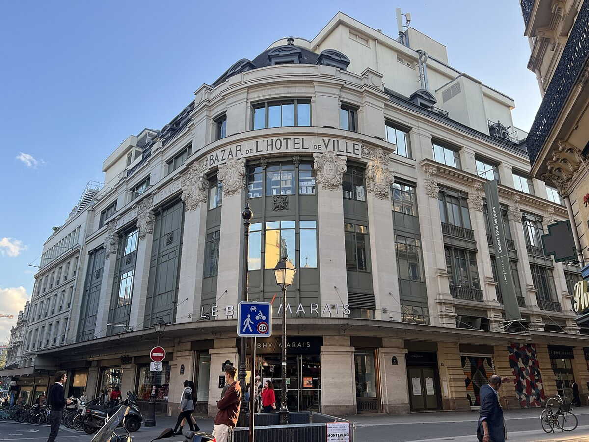 Trois jours après son plan de relance, l'inspection du travail soupçonne le BHV d'être en cessation de paiements