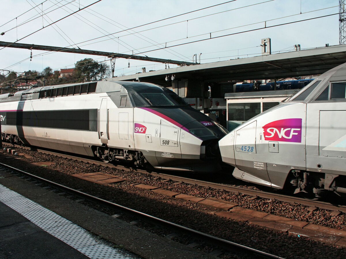 La circulation des trains toujours suspendue au sud de Bordeaux, l’annulation et l’échange de billet sans frais prolongés