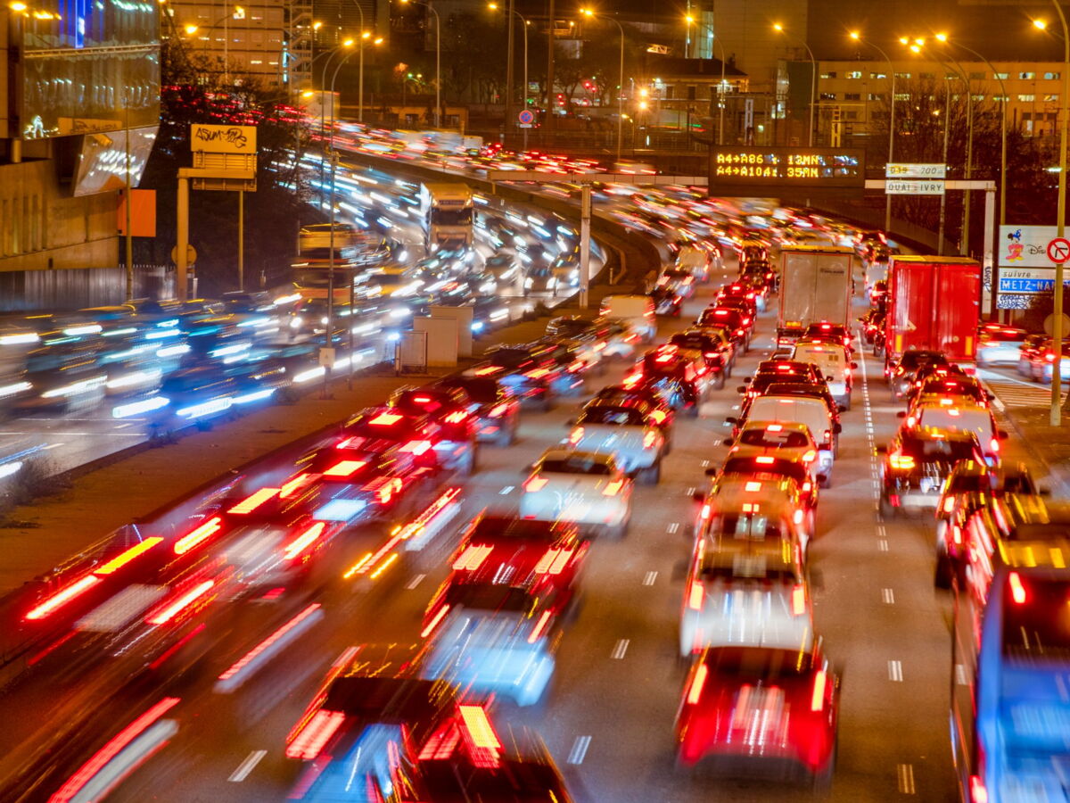 Vous prenez la route ce week-end ? Voici les axes et les heures à éviter absolument