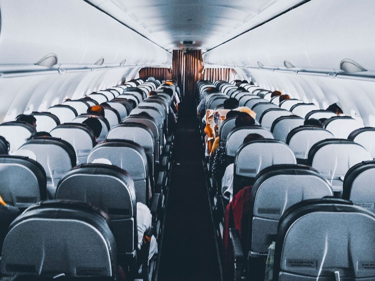 Un enfant refuse d'attacher sa ceinture avant le décollage, son avion fait demi-tour et annule le vol