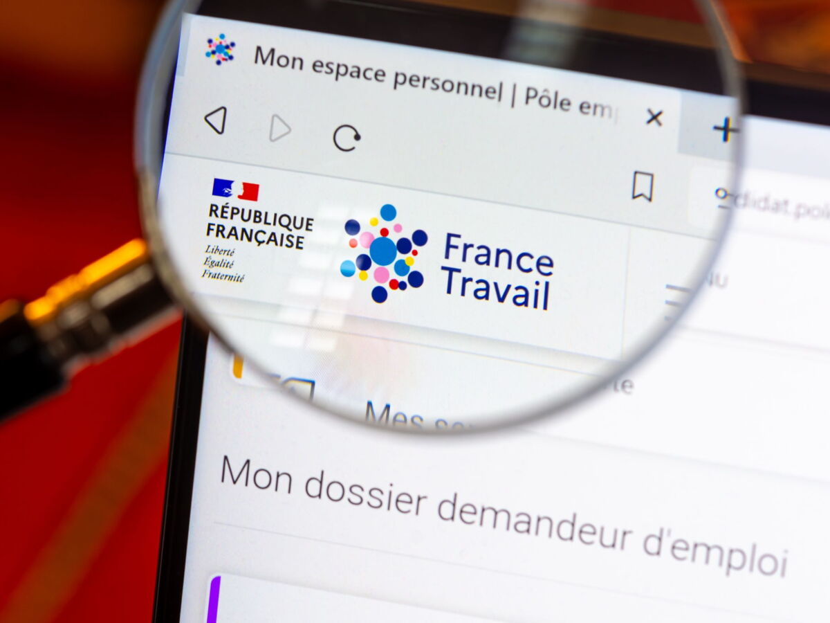 «Les bénéficiaires du RSA et les jeunes contribuent pour près de la moitié à la hausse du chômage», rappelle Sébastien Lecornu