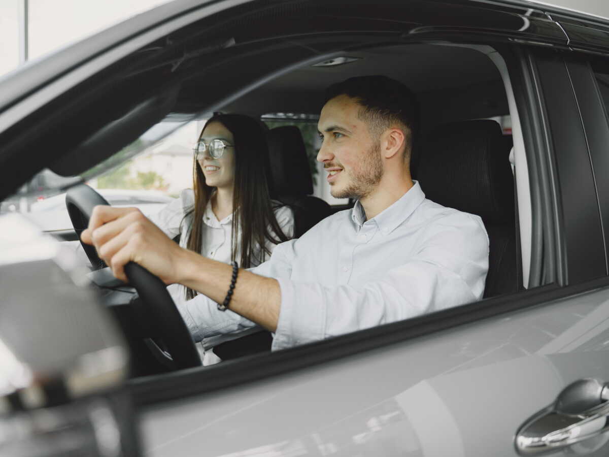 Faire du BlaBlaCar avec sa voiture de fonction : jusqu’où risquez-vous le licenciement ?